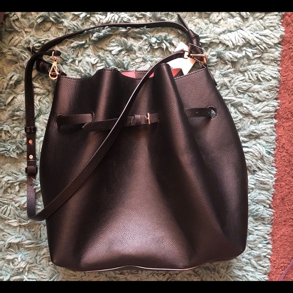 H&M Handbags - H&M Black Leather Bag